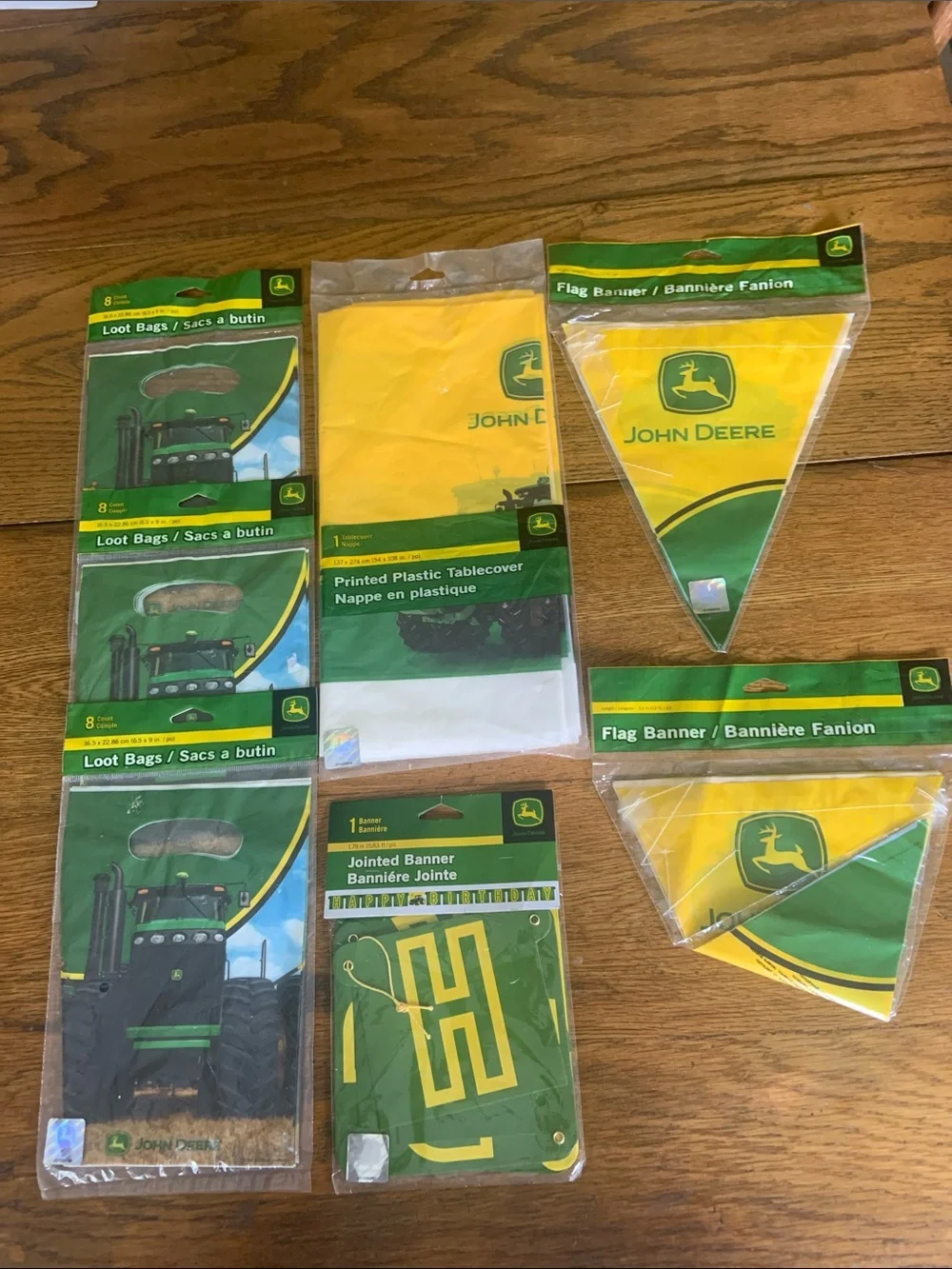 New John Deere Party Decoration Set - Banners, Tablecover & Loot Bags 2011
